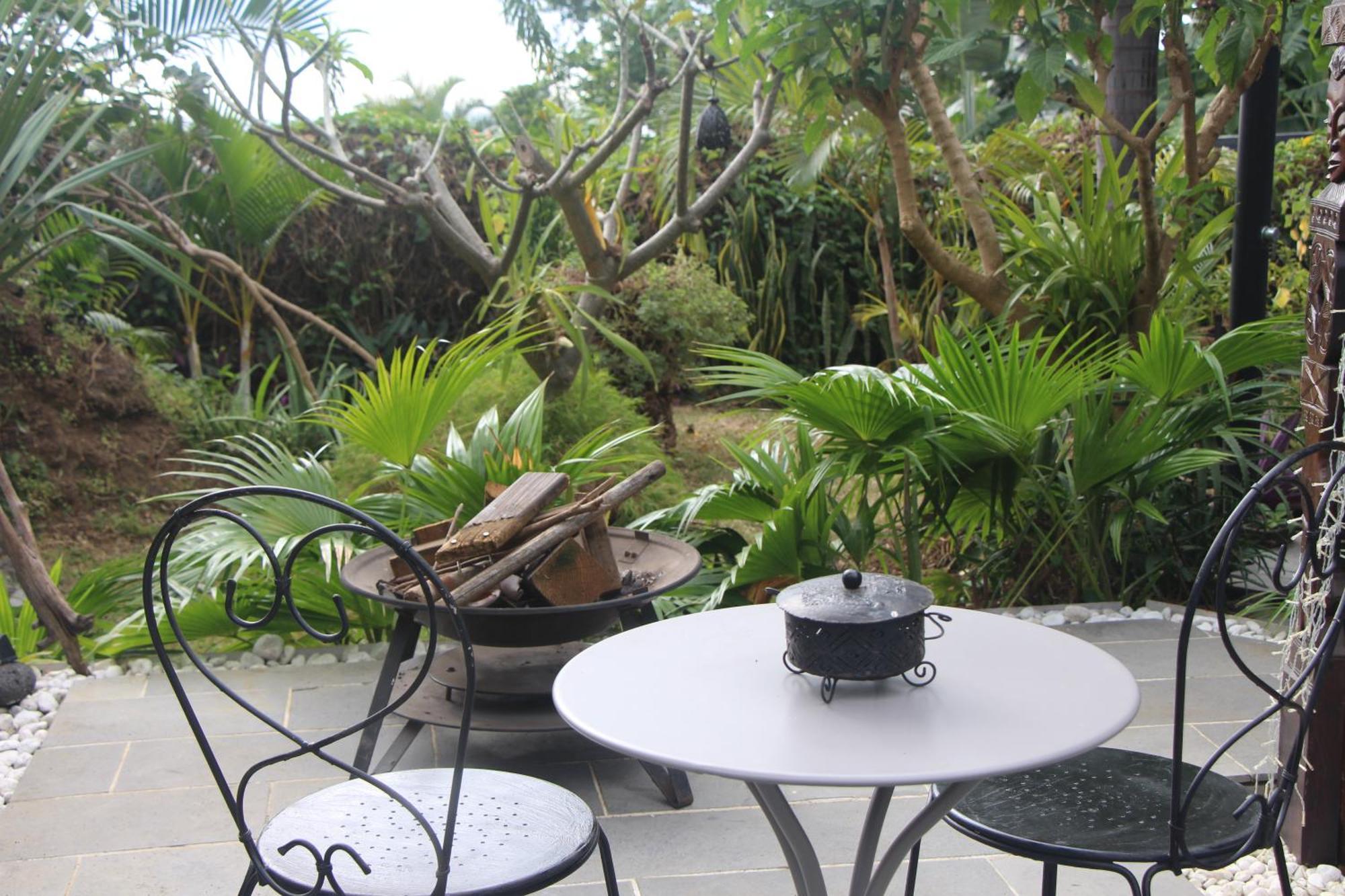 La Liane De Jade 974-Lodge Le Palissandre - Jacuzzi Privatif - Piscine Chauffee Le Bois de Nefles  Exterior photo
